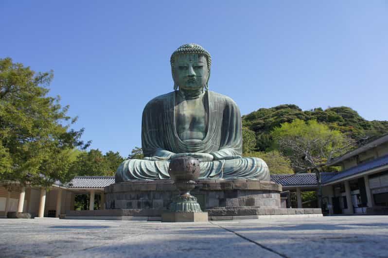 Kamakura Temples Private Guided Tour from Tokyo - Kotokuin Temple and the 13-meter Great Buddha: why it stops people