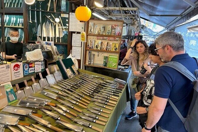 Kappabashi Knife Shopping Tour with Government-Licensed Guide - Key highlights worth your time