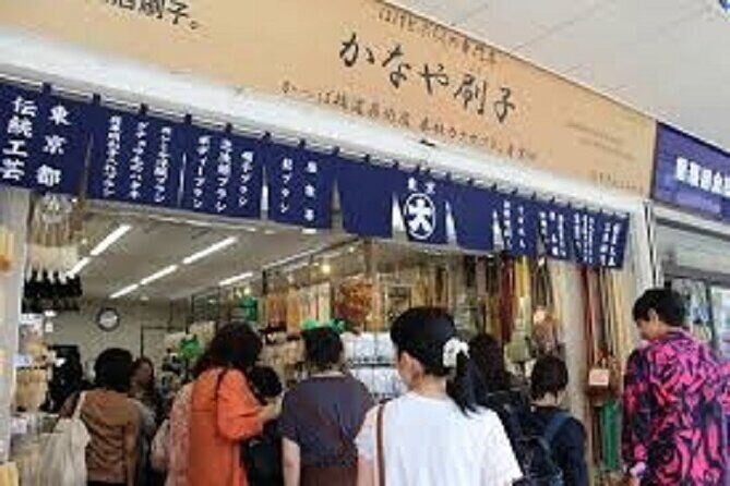Kappabashi Knife Shopping Tour with Government-Licensed Guide - Shopping smart: how to budget, carry, and compare