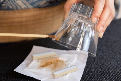 Kintsugi Workshop Class in Shibuya, Tokyo with mon cadeau - Choosing Your Pottery: Making the Class Personal From Minute One