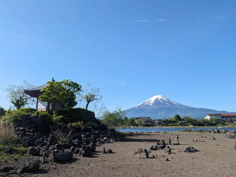 Lake Kawaguchi : Half day Private Tour with local guide - Oishi Park: your best chance at the famous Fuji-with-lake view