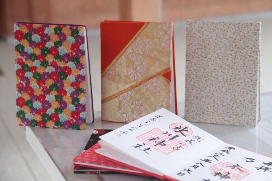 Make a temple stamp book with artist - A goshuin notebook is the perfect souvenir for stamp lovers