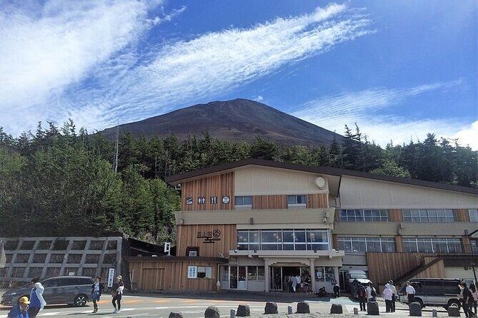 Mount Fuji 5th Station, Arakurayama, Oshino Hakkai and Hot Spring - Who This Tour Fits Best (and Who Might Want Something Else)