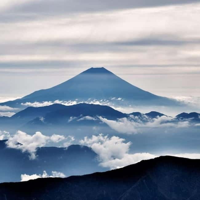 Mount fuji and Hakone full day private tour with English gui - Oshino Hakkai: Eight Ponds, Snowmelt, and a Quiet Start