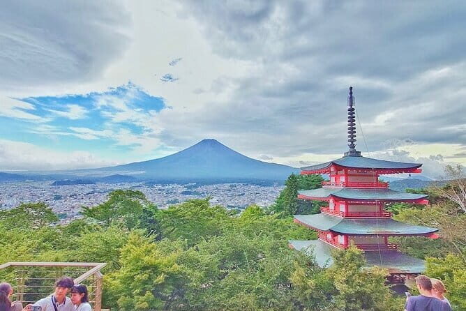 Mount Fuji Full Day Private Tour with English Speaking Driver - A private Mount Fuji loop is the value move for small groups