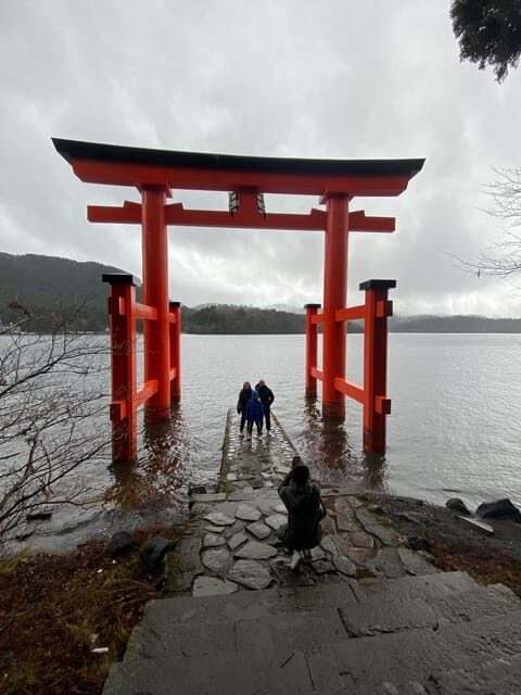 Mount Fuji - Hakone & Onsen Full Day Private Tour - Lake Ashi Cruise and the Red Torii View