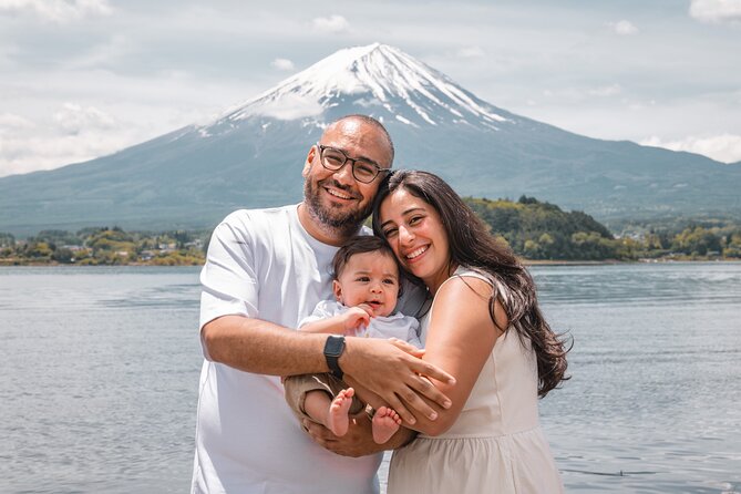 Mt. Fuji 2-Hour Photo Shoot with a Local Photographer-Kawaguchiko - Ryoji’s Approach: Patience, Real Moments, and Proposal Support