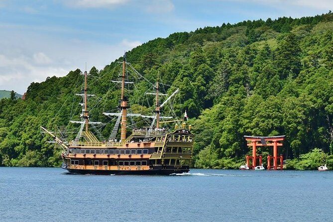 Mt. Fuji 5th Station, Owakudani Ropeway, Pirate Ship plus Outlet shopping! - Owakudani Ropeway: sulfur air, volcano views, and the black egg