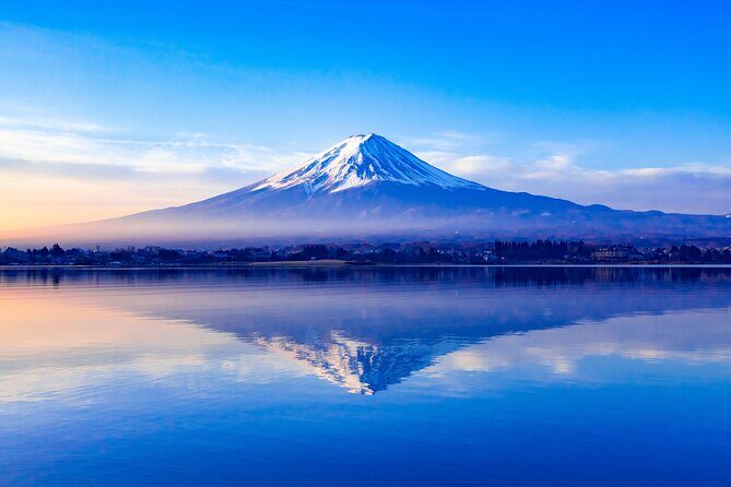 Mt.Fuji and Hakone Tour - Lake Ashinoko sightseeing ship: the best finishing move on a long day