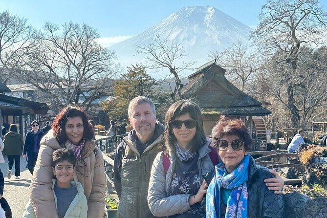 Mt. Fuji Five Lakes Private Tour with Licensed Guide (Tokyo DEP) - The real strength: a guide who can teach and adapt