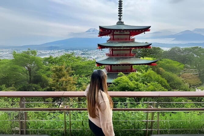 Mt fuji & Hakone customizable day tour w/ English speaking driver - Oshino Hakkai and Saiko Iyashi no Sato: Fuji’s calm side