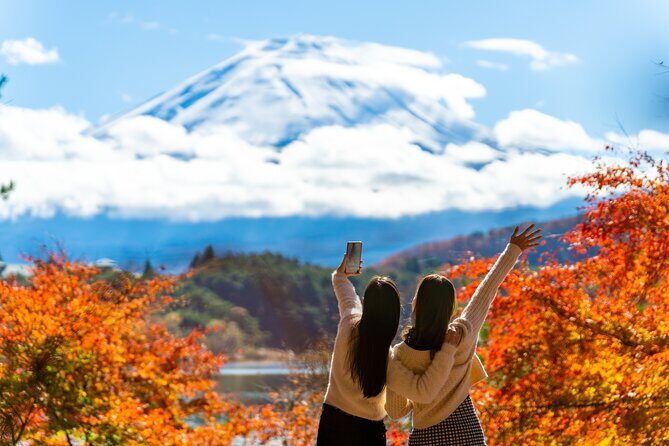 Mt. Fuji Highlight Photo Spots One Day Tour from Tokyo - The Starting Pin: Arakurayama Sengen Park and the Chureito Pagoda