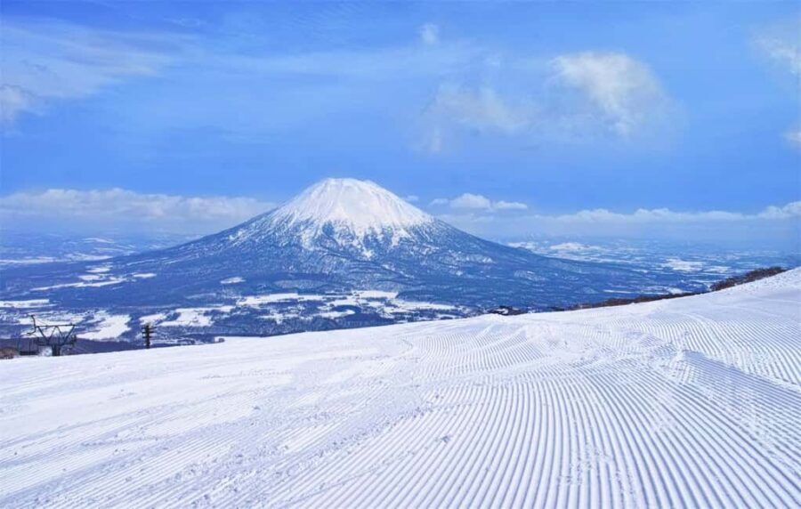 Mt. Fuji Skiing Experience- YETI Ski Resort & Onsen Day Trip - Why YETI Ski Resort works for a one-day Mt. Fuji hit