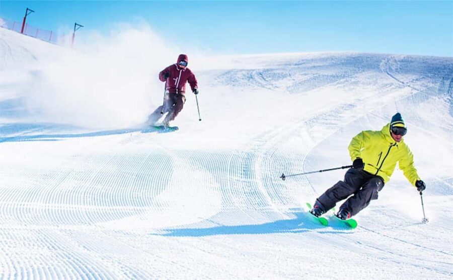 Mt. Fuji Skiing Experience- YETI Ski Resort & Onsen Day Trip - Skiing at YETI: about four hours on four slopes