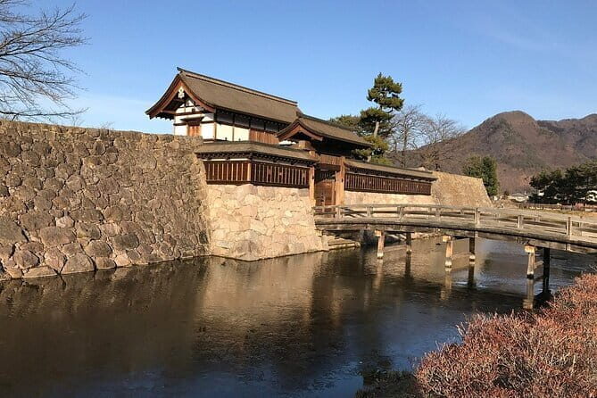 Nagano Private Tour With English Speaking Driver - Matsushiro Castle and Obuse: history plus a slower side road