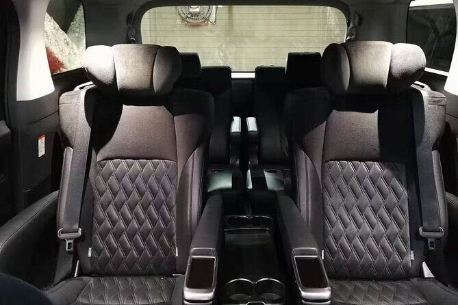 Narita Airport(NRT): Private Transfer to Tokyo/Yokohama 1-9pax - The car ride: comfort, A/C, and bag handling