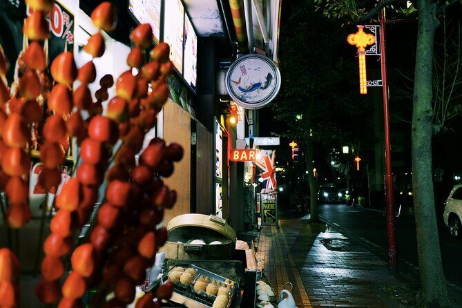 Night Walking Tour Yokohama, Walk and Discover with a Local - Why a 6:00 pm start makes sense in Yokohama