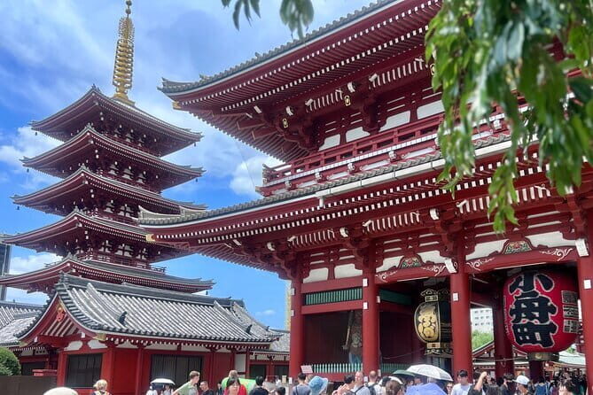 Nikko Private Tour With English Speaking Driver - Rinnoji Temple: The Buddhist Thread in the Nikko Story