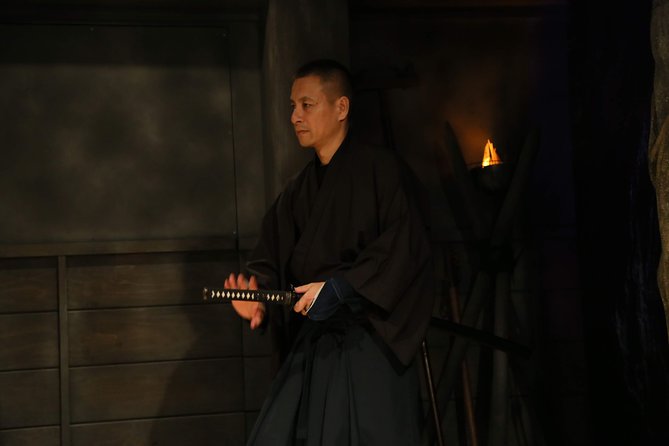 Ninja Samurai 2-hour hands-on lesson by Japanese master in Tokyo - The 2-hour flow: Kuji-In, ninja tools, shuriken, and blow darts