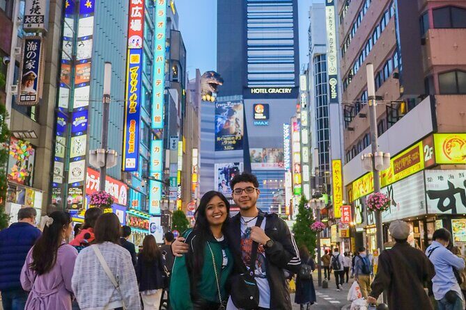 One Day Tokyo Group Tour: Asakusa, Harajuku, Shibuya and more - Stop 4: Shinjuku, Finishing Where You Can Continue