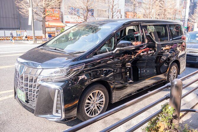 PERFECT 1 Day Tokyo Highlights Tour with a Private Car - Private car pickup at Shinjuku: start with less stress