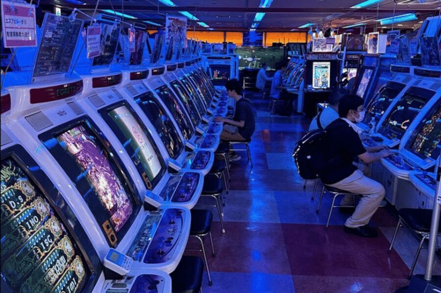 Private Akihabara Anime Game Maid Cafe Tour w/ free pickup - The private Akihabara route: shops chosen by your interests