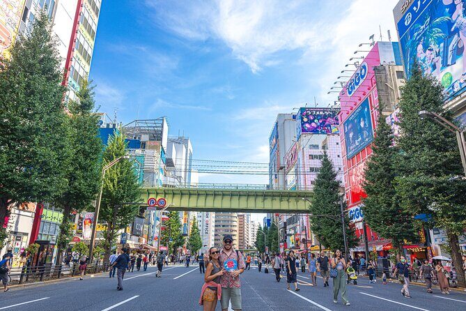Private Akihabara anime Tour(walking Tour with photography) - Lashinbang Akihabara and gee store!! for collectors and cosplay shoppers