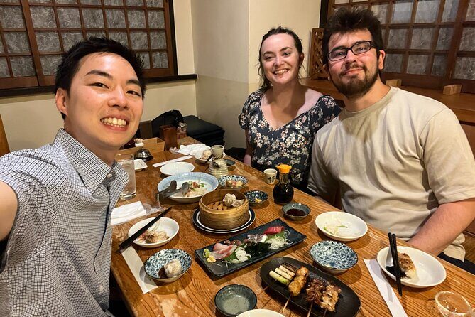 Private Custom Tour in Tokyo with a Bilingual Japanese Guide - Ginza and Shinjuku: Shopping Contrasts and a Free Skyline Break