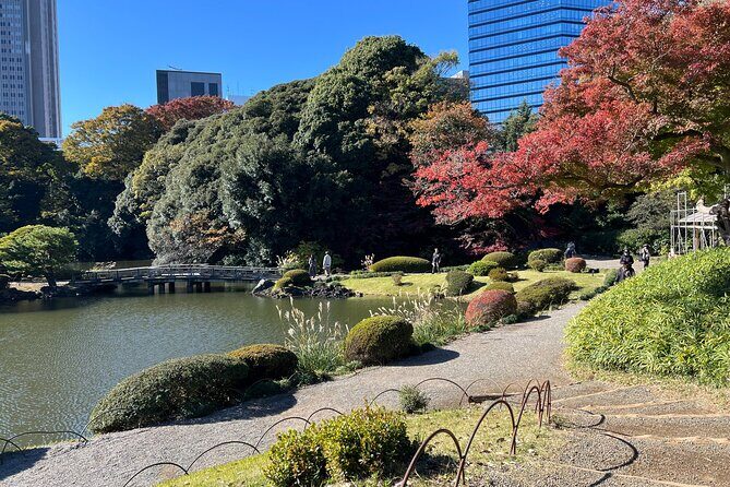 Private Custom Tour in Tokyo with a Bilingual Japanese Guide - Shimokitazawa and Imperial Palace: Tokyo Beyond the Big Icons