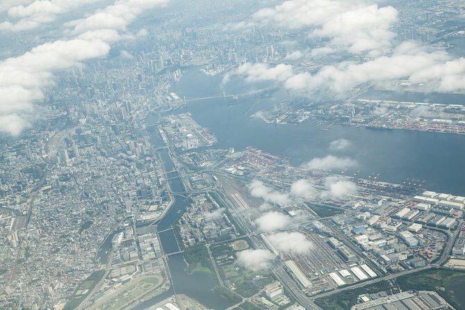Private Departure Transfer : Tokyo Disney to Haneda International Airport - Who this transfer is best for (and who might not need it)