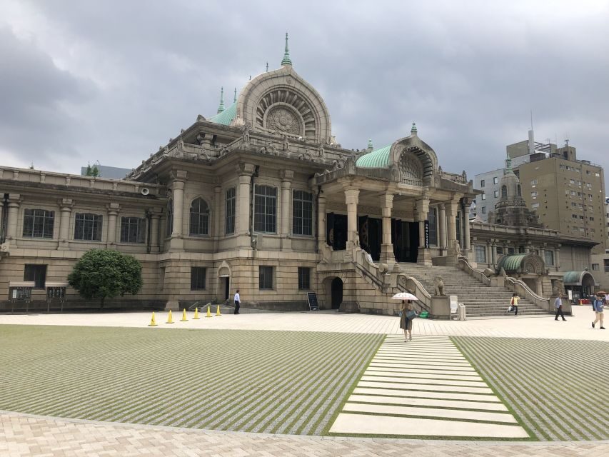 Private Ginza Architecture Tour - Ginza’s Designer Streets: Maison Hermes, Tokyu Plaza Ginza, Mikimoto Ginza 2