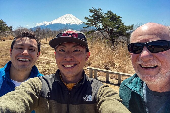 Private Local Hiking to enjoy the nature and culture of Mt.Fuji - Menkyo-kaiden and Yoshida Udon: fuel that tastes like the area