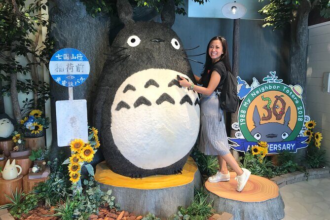 Private Tokyo Family Tour with a Local – 100% Personalized - Harajuku’s iconic alley: crepes, toys, and cosplay energy