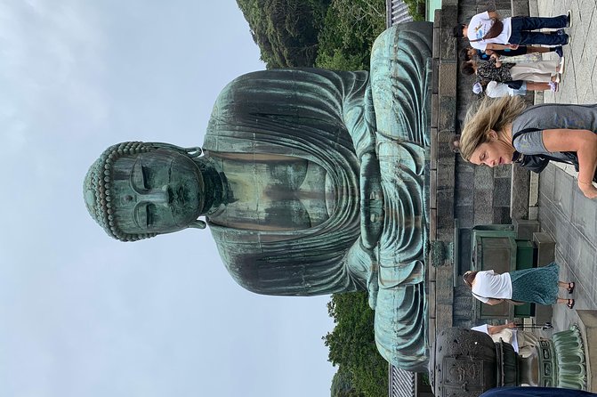 Private Tour Kamakura and Enoshima With Guide and photographer - Guide and photographer expectations: what to confirm