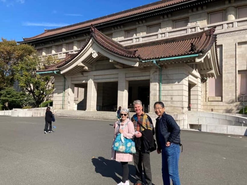 Private Tour Through the Tokyo National Museum & Ukiyo-e - Ueno Toshogu Shrine: Tokugawa links in a compact stop
