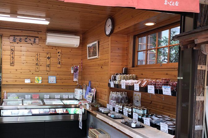 Private Tour: Tokyo's Oldest Sake Brewery and Riverside Walk - Getting Out of Shinjuku: The Train Ride That Sets the Mood
