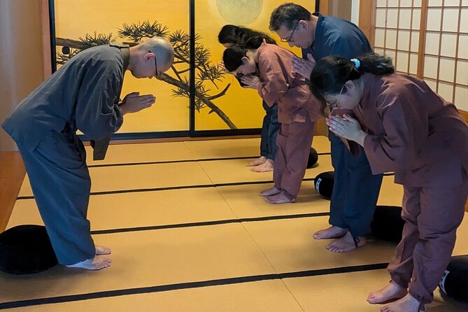 Private Zen Meditation in English in Shinjuku, Tokyo - The three essentials: posture, breathing, and mind