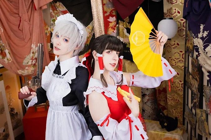 Professional Cosplay Photography Experience with English Guide - Posing and expressions: where the pro photographer earns the money