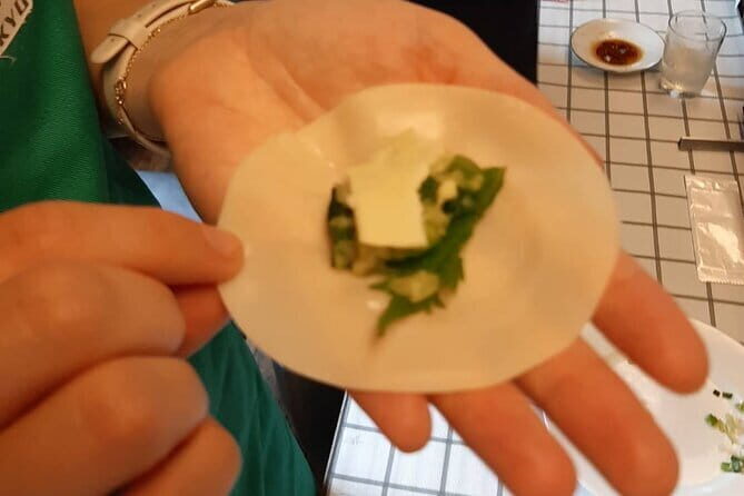 Ramen and Gyoza Cooking Class in Tokyo - Sioji, translation help, and the beginner-friendly pace