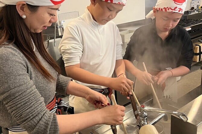 Ramen Cooking Class at Lake Kawaguchiko (Short Course) - Certificate and bandana: the nice extras that make it memorable