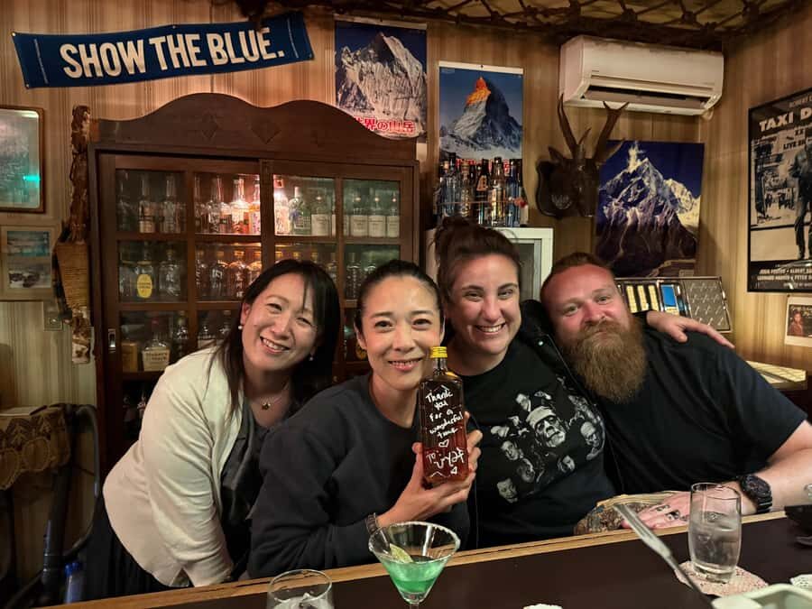 Retro Yokohama Bar Hopping 101 Tour in Noge_3hrs - The guide makes it easy: Hitomy Kobayashi’s role