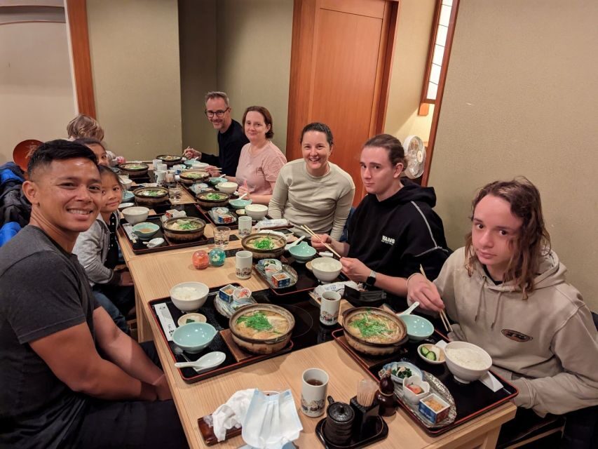Ryogoku: Sumo Town Guided Walking Tour with Lunch - Stables at Hakkaku-beya and Kasugano-beya: what you can see from the outside