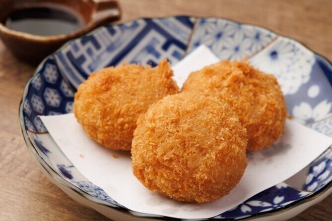 Sake Pairing Workshop with Japanese Food in Shinjuku - Your guided food-and-sake flight: chicken nanban to miso butter