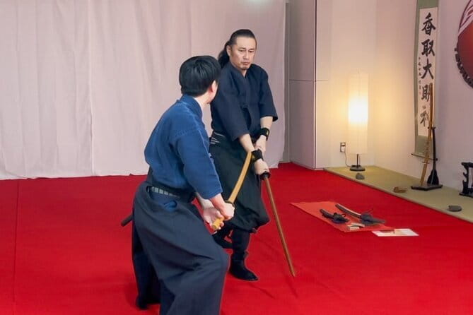 Samurai Training in Tokyo: Swords, Bushido & Mental Discipline - Inside the two-hour session: the routine you’ll actually practice