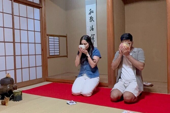 Shibuya Authentic Tea Ceremony with experienced instructor - Watching the Tea Master: What to Pay Attention To