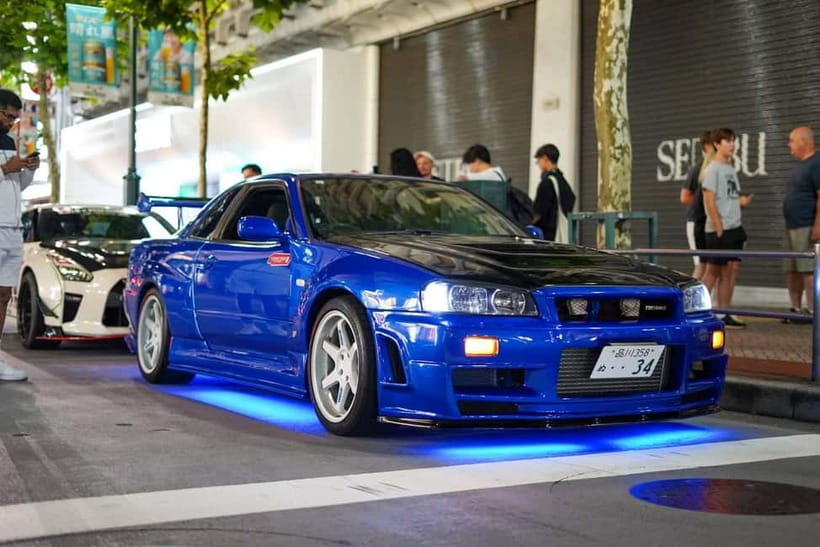 Shibuya City: Daikoku PA GT-R R35, R34, R33 or R32 Tour - Daikoku Parking Area: the hour where the whole scene comes alive