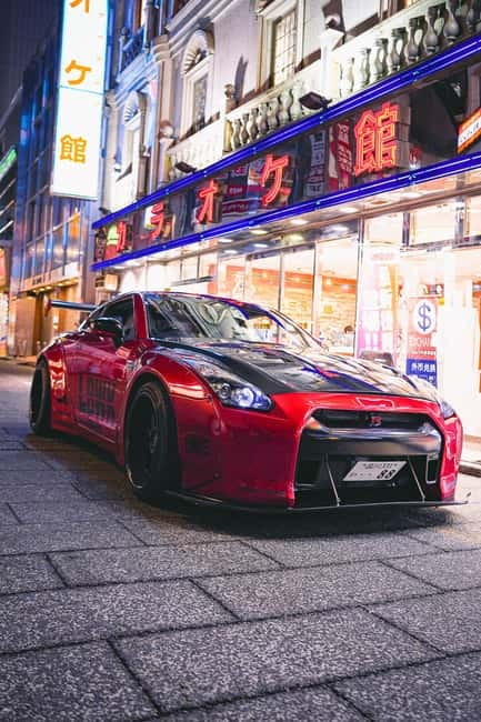 Shibuya City: Daikoku PA GT-R R35, R34, R33 or R32 Tour - Price and logistics: what $316 for up to 3 buys you
