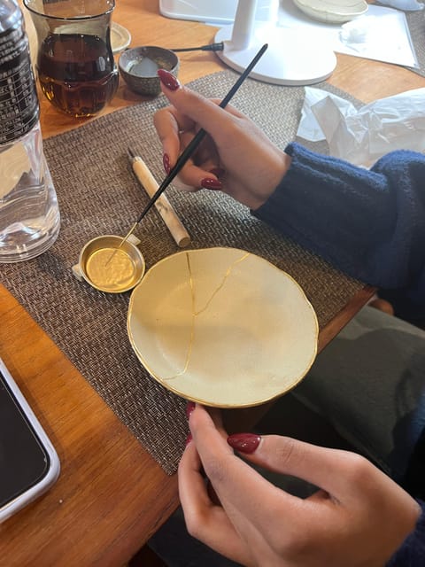 Shibuya Tokyo: Modern Kintsugi Workshop in Shibuya - Picking your crockery: choose what you’d actually want to live with
