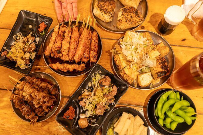 Shinjuku Underground Nightlife Tour: Izakaya Food & Bar Hopping - Meeting point at Miraion Lion Square and the pace of the night