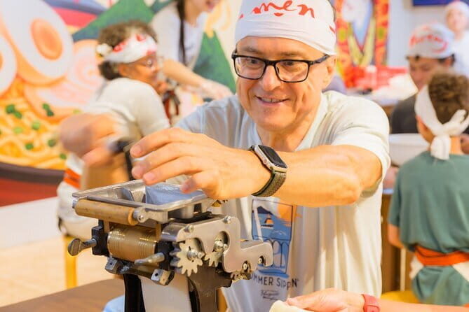Sushi Cooking Class at Sushi Factory -KIWAMI- Mt.Fuji - Sushi Pearls and Decorative Boat Builds: The Playful Side